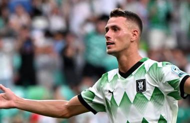 Olimpija do 15 točk naskoka