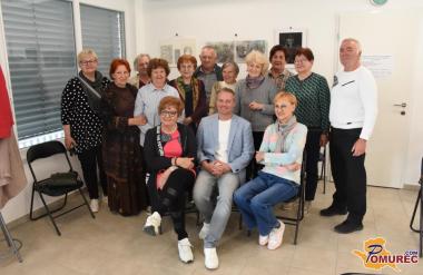 FOTO: Likovna razstava združila ustvarjalce v Murski Soboti