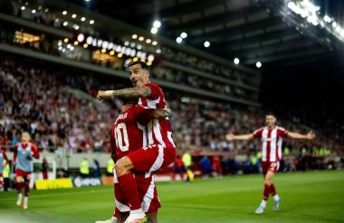 Olympiakos z zmago na derbiju potrdil naslov grškega prvaka