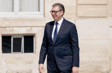 Vučić napovedal predčasne volitve