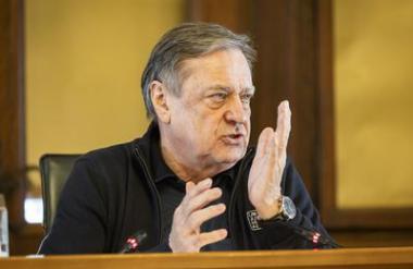 Janković ostro obsodil pretep in streljanje v Šiški