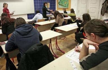 Pred nekaj manj kot 7000 dijaki prvi preizkus