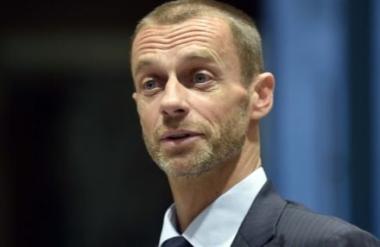 Aleksander Čeferin in druščina protestno zapustili oder na kongresu Fife