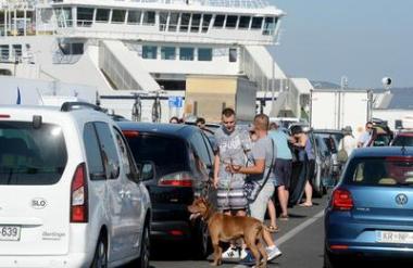 Velika novost pri vkrcavanju na trajekte na Hrvaškem