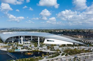Los Angeles pripravlja presenečenje