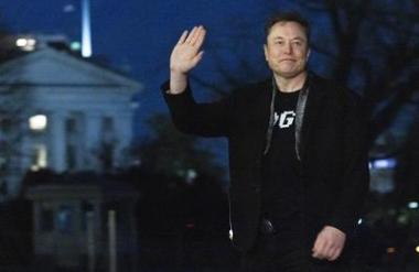 Kam je izginil Elon Musk?