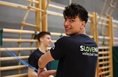 Nika Mujanovića še dolgo ne bo