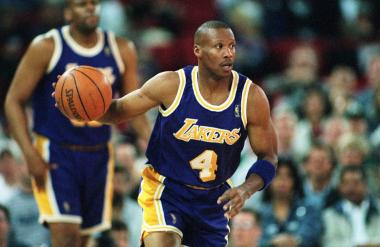 Franšizo Los Angeles Lakers pretresa škandal