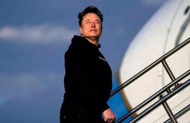 Musk deloval poraženo, a se še vedno primerjal z Budo