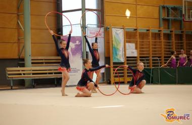 FOTO: Praznik ritmične gimnastike v Murski Soboti privabil več kot 400 tekmovalk