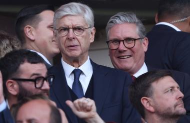 Arsene Wenger udaril po Unitedu in Spursih