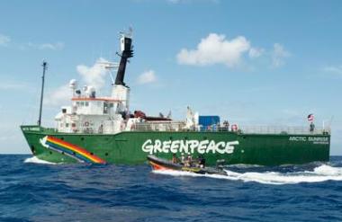 V Pulju bo na ogled legendarna Greenpeaceova ladja