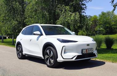 Novo v Sloveniji: Geely EX5 - Globalni električni pristop