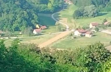 Huda nesreča v Zagorju: Moškega odpeljal helikopter
