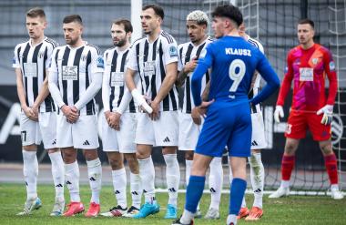 Veliki met Mure, 18-letnega branilca prodali v Italijo