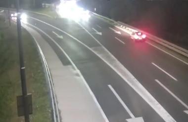 Ob dveh zjutraj groza na dolenjski avtocesti