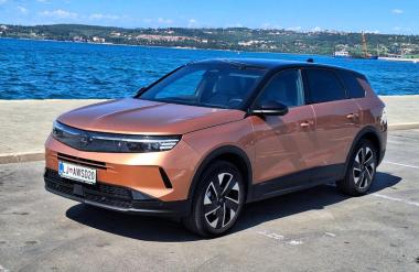 Test: Opel Grandland 1.2 Turbo Hibrid 48V GS – Vračanje k nemškim (avtomobilskim) vrednotam