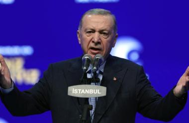 Erdogan pripravljen igrati posrednika