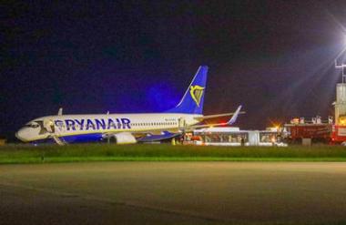 Zasilni pristanek letala Ryanair: 