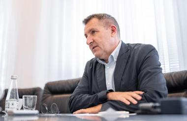 Hoblaj razrešen: Minister potrdil odločitev sveta zavoda