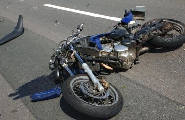 Huda prometna nesreča: Umrl motorist