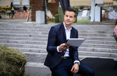 Takole Boštjan Romih živi po ločtvi in to so se mnogi spraševali