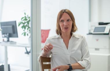 Petra Hartman: Zaposleni niso strošek