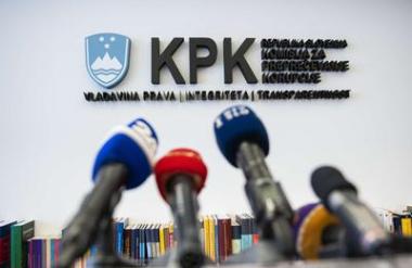 KPK pod pritiskom: Erar spodkopal zaupanje v nadzor nad porabo javnega denarja