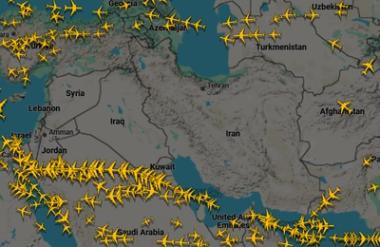 Napad Izraela na Iran: na nebu zazevala luknja kot nad Ukrajino #video