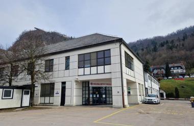 Nekateri že ob 4. zjutraj čakali pred zdravstvenim domom