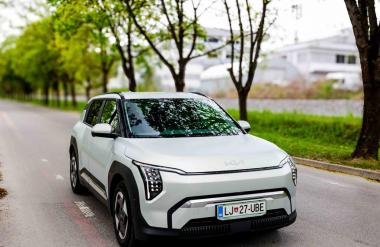 Svetovni avto leta na testu: kia EV3