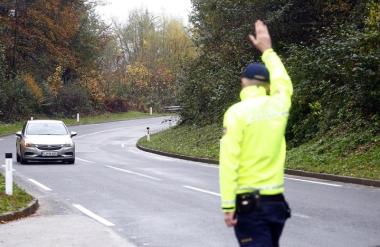 Danes po državi poteka prav poseben policijski 