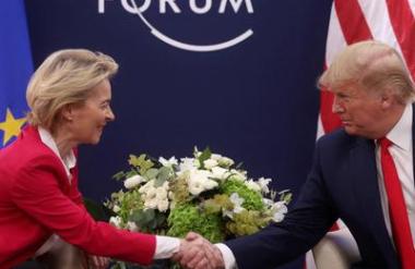 Von der Leyen: Z ZDA smo pripravljeni skleniti dogovor o carinah