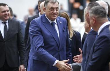 Dodik lahko mirno spi, Tanja Fajon mu ne bo omejevala potovanj