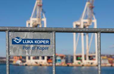 Ujetniki v Kopru: Turistom prepovedali izhod s križarke