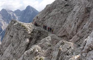 Nemci ujeti na eni od najtežjih planinskih poti v Sloveniji